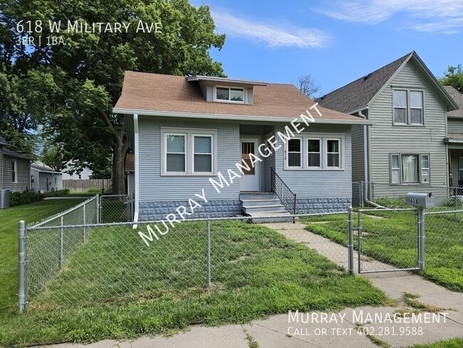 Building Photo - 618 W Military Ave