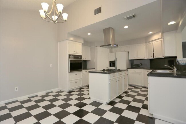 Photo - 4243 Yupon Ridge Dr