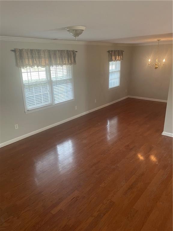 Photo - 227 Sandra Dr NW