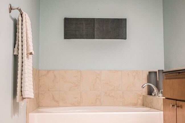 Photo - 1312 Live Oak St Unit 203