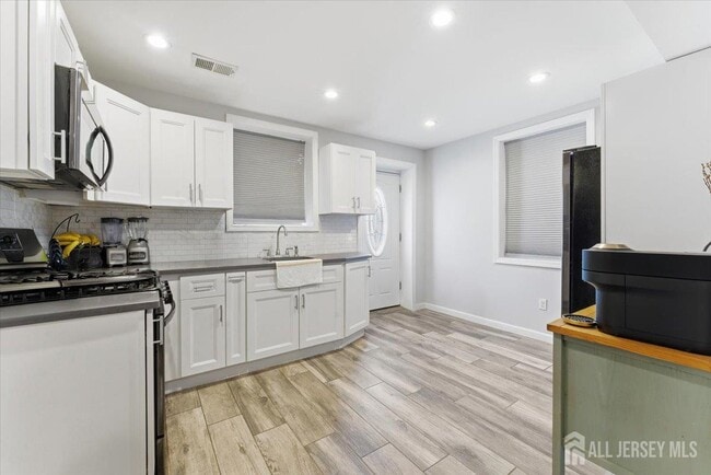 Photo - 316 Evergreen Ave