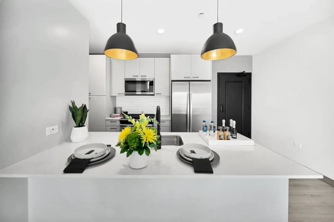 Photo - 2131 N Elston Ave