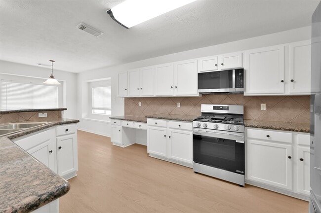 Photo - 28807 Hidden Cove Dr