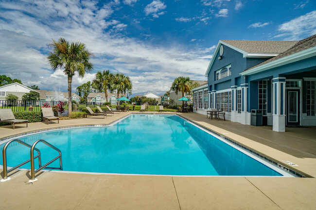 The Place at Grand Lagoon - The Place at Grand Lagoon Apartments