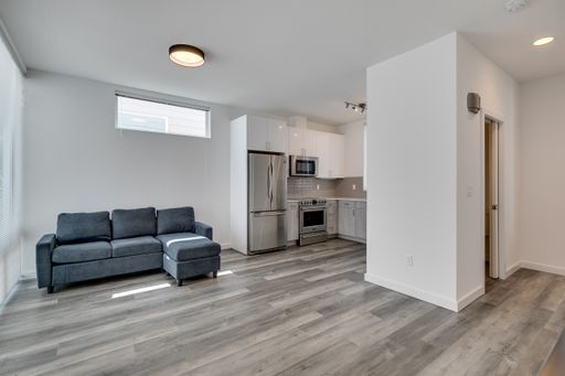Photo - Modern & Bright Seattle 4 Bed Townhome!