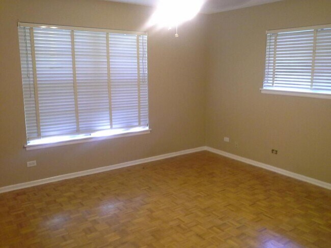 Photo - 4609 Warpath St