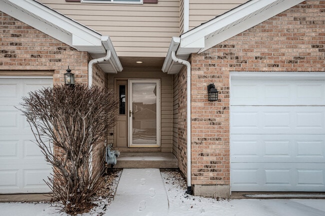 Photo - 226 E Conley Dr