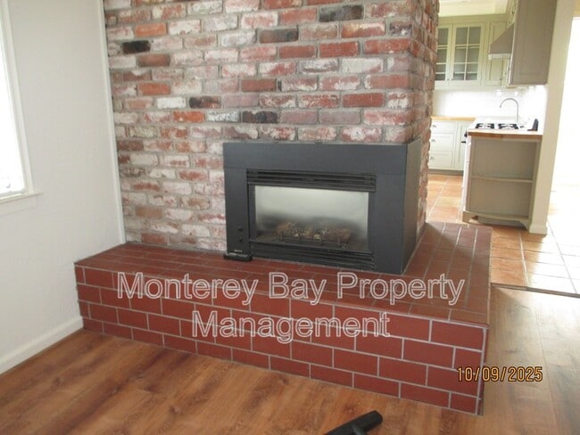 Photo - 1038 Bayview Ave Unit B