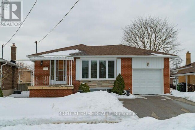 Photo - 55 Limevale Crescent