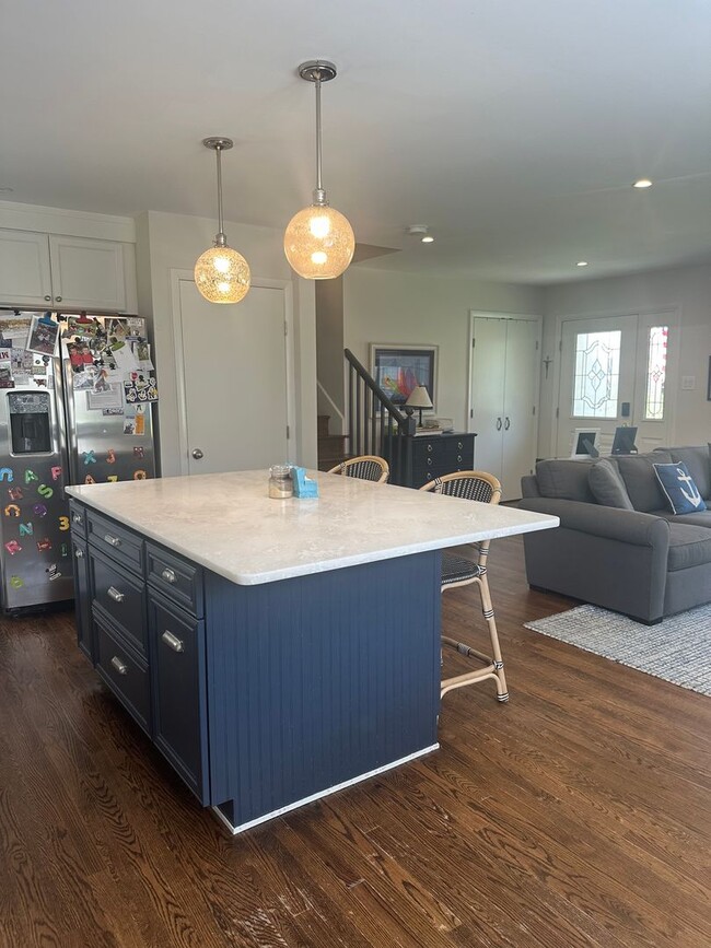 Photo - Admiral Heights