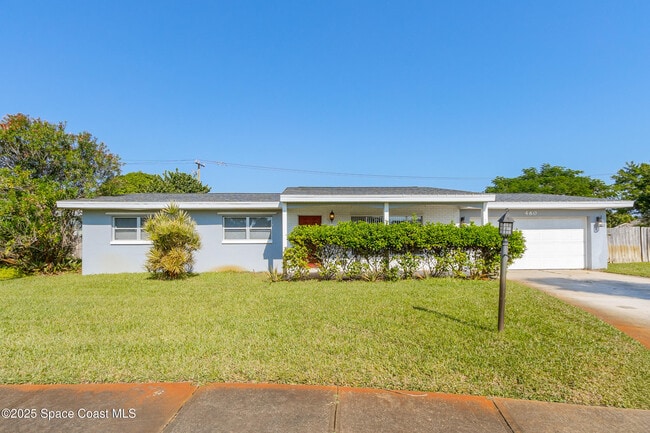 Building Photo - 460 Carissa Dr