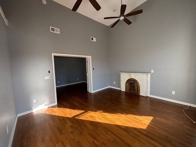 Photo - 171 Remsen St Unit 3