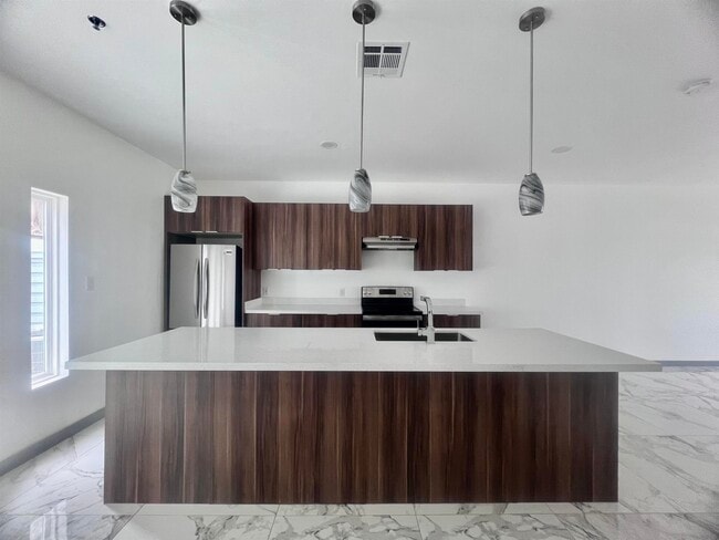 Photo - 1011 Emerald Valley Dr Unit 123