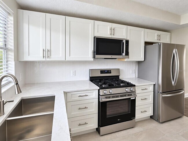 Photo - 1819 Shore Dr S Unit APT 106