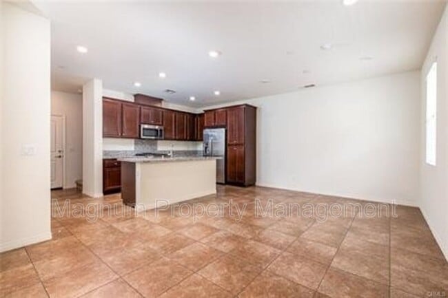 Photo - 40347 Calle Real