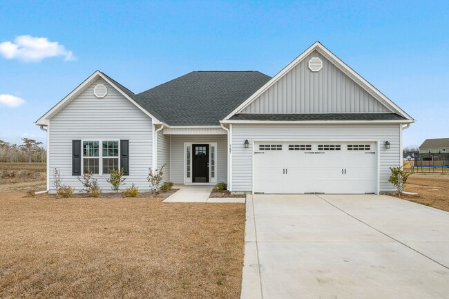 Building Photo - 505 E Black Water Ln