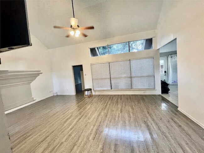 Photo - 8215 Sean Park Ct