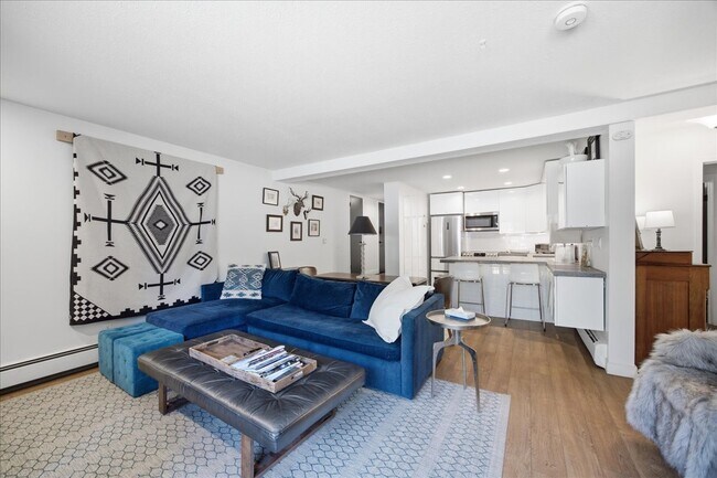 Photo - 1040 Vail View Dr