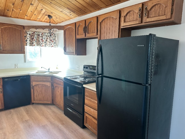 Photo - 1078 E White Mountain Blvd Unit 32