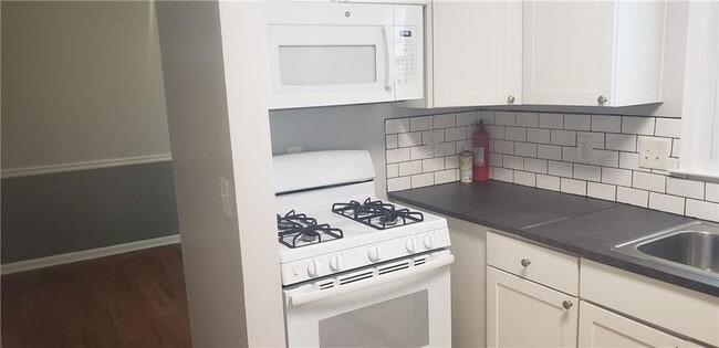 Photo - 760 Indian Lake Dr NW