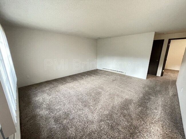 Photo - 4821 NE Prescott St