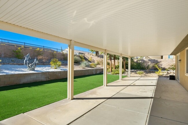 Building Photo - 73771 Picasso Dr Rental