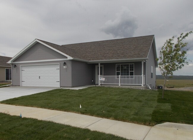 Building Photo - 3 Bed/ 2 Bath/ 2 Car Garage Newer Construction in Billings Heights
