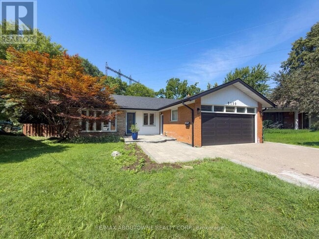 Photo - 2130 Greenhurst Ave