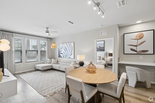 B2 2BR, 2BA - 1,147SF - Living Room