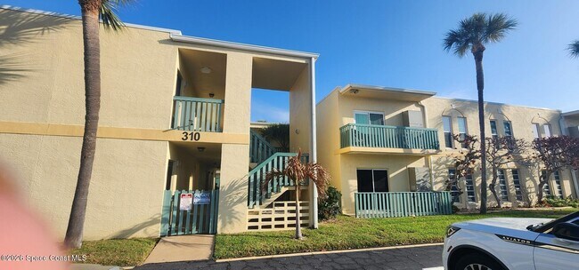 Building Photo - 310 Taylor Ave Unit C19