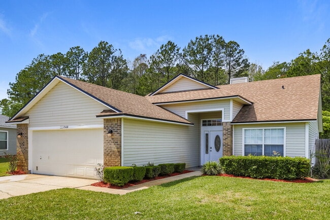 Photo - 1568 Saddlebrook Ln