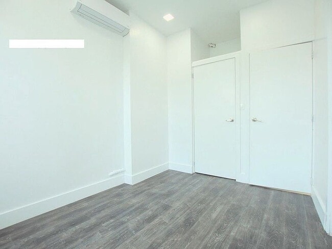 Photo - "Charming 2-Bed Oasis with Granite Touches... Apartment