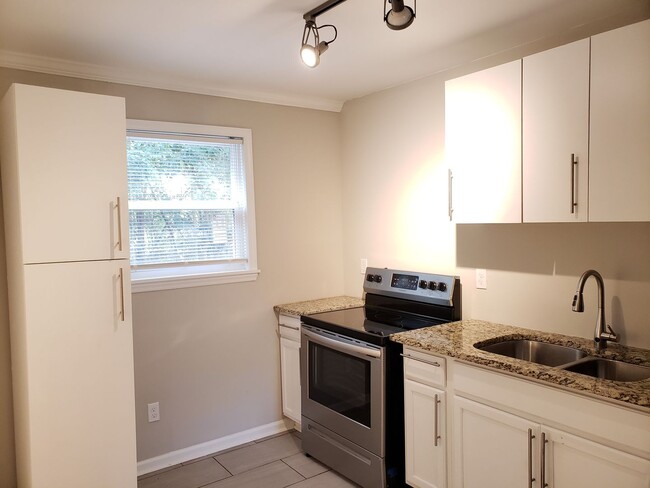 Photo - Two Bedroom Duplex Ready for You!