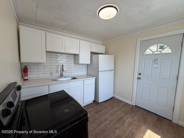 Photo - 111 W Grove St