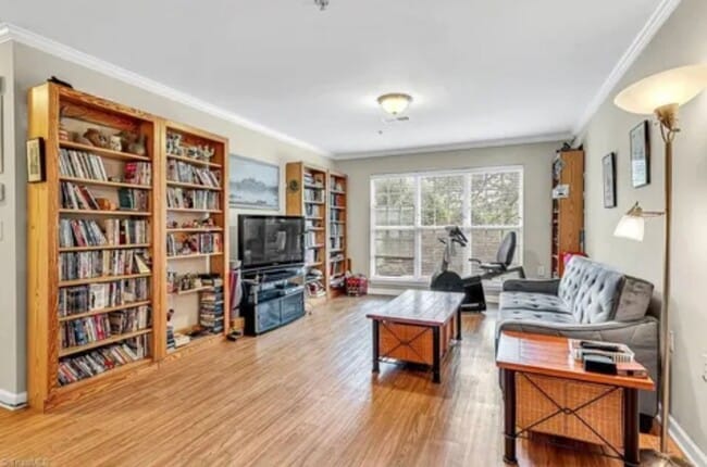 Photo - Wonderful updated 2 bedroom 2 bath condo o...