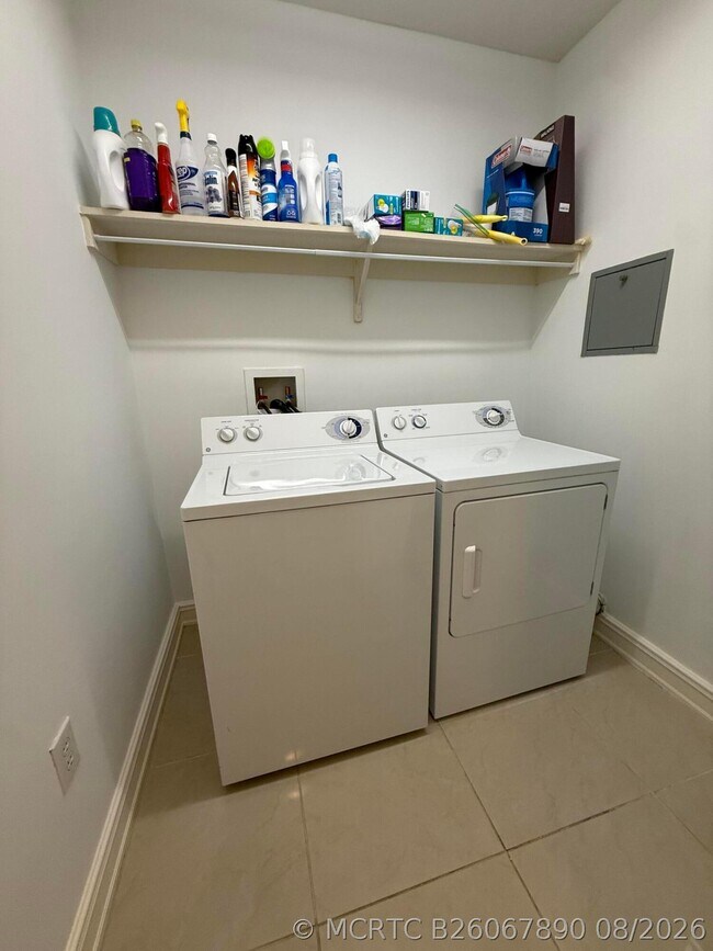 Photo - 16101 Emerald Estates Dr Unit 153