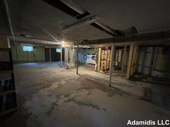 Photo - 30 Allandale St