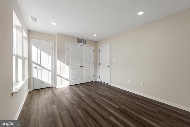 Photo - 403 18th Ave