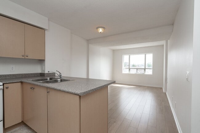 Photo - 333 Sidney Belsey Crescent Unit 216