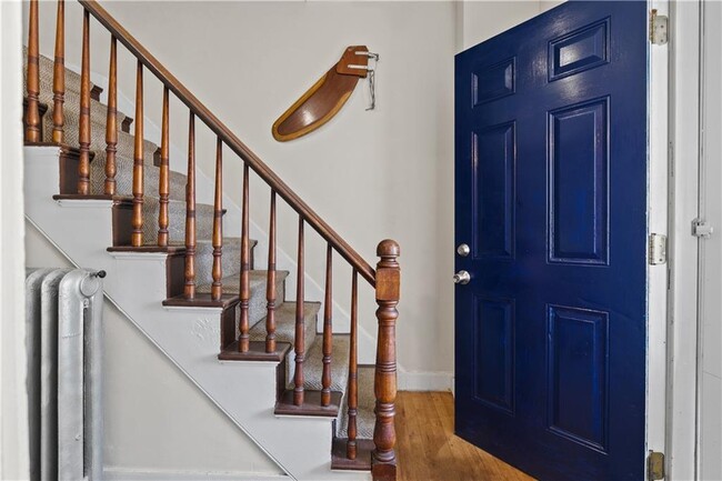 Photo - 16 Dean Ave Unit 2