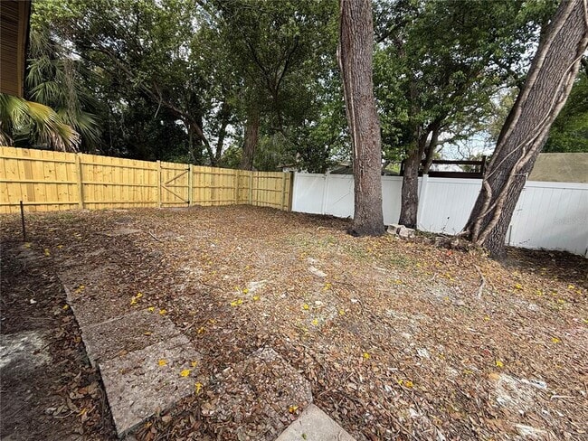 Photo - 421 E Warren Ave