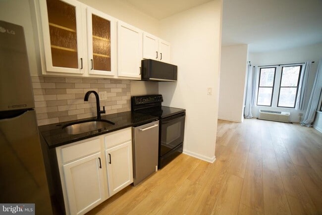 Photo - 1822 15th St NW Unidad 107