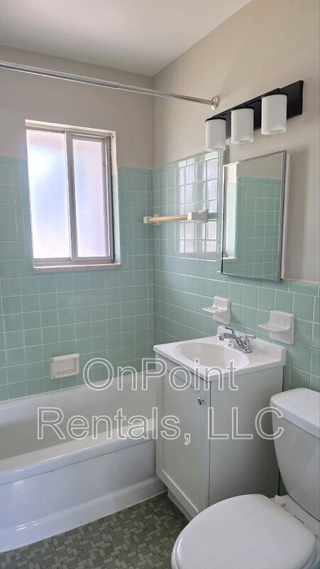 Photo - 5909 N Wayne Rd