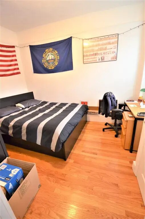 Photo - 477 Beacon St