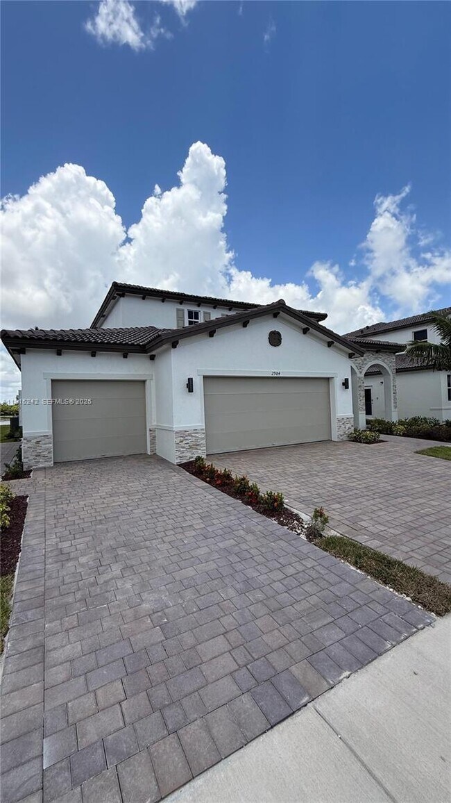 Photo - 2984 SE 23rd Ave