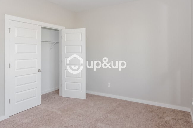 Photo - Fantastic 4bd/2ba home! Coming soon!