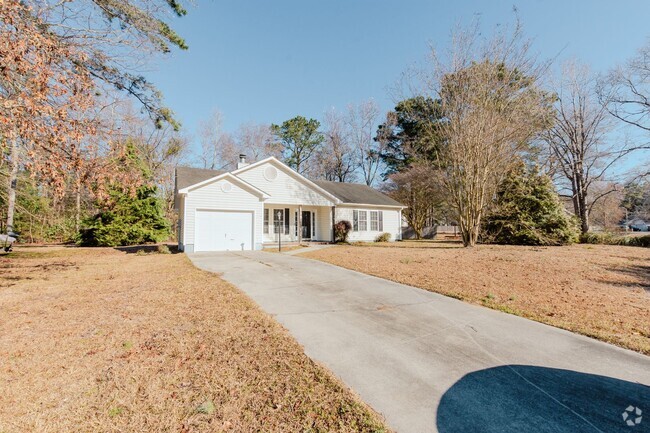 Building Photo - MOVE-IN READY Rental