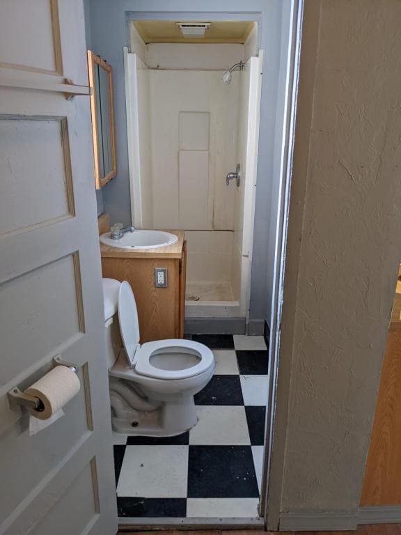 255 1/2 3rd St Apt B - 255 1/2 3rd St Apt B