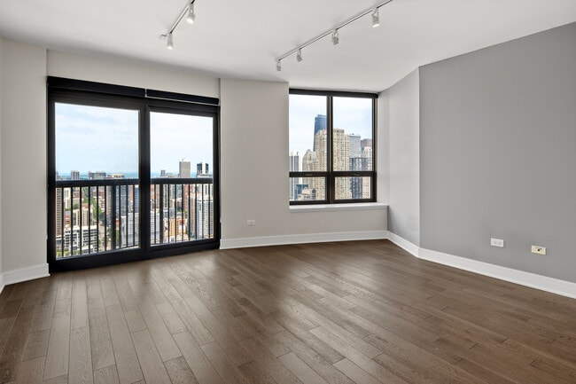 Building Photo - 400 N La Salle Dr Unit 4312