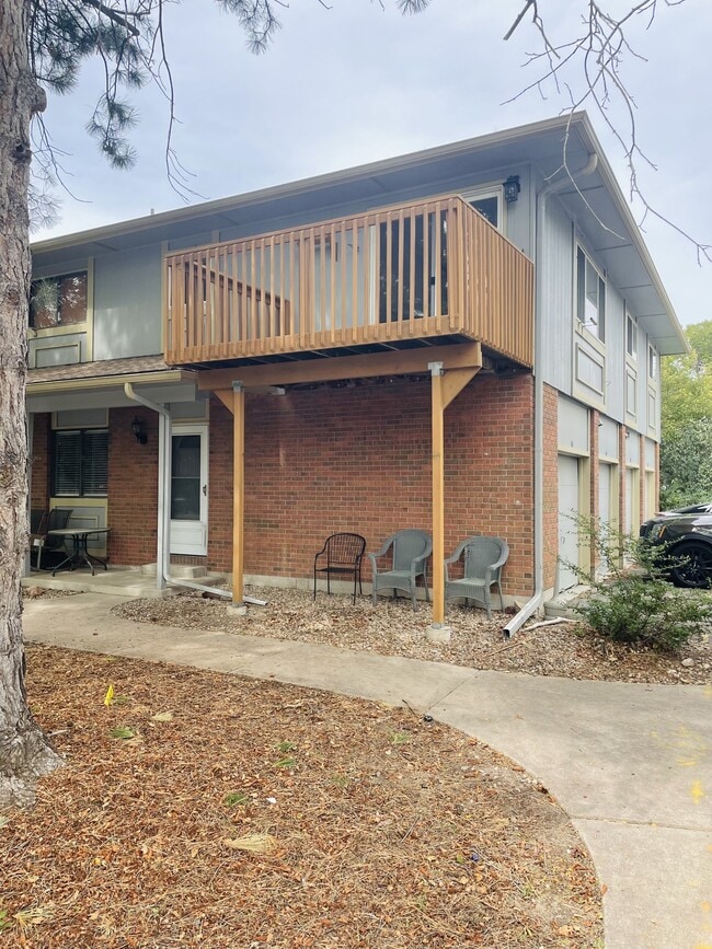 Photo - 1024 Oxford Ln Unidad 37